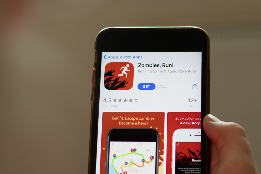 Zombie run app download on apple phone