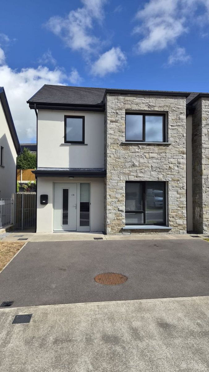 Glenn An Fhia  Macroom