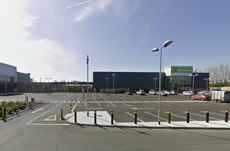 Four Lakes Retail Park